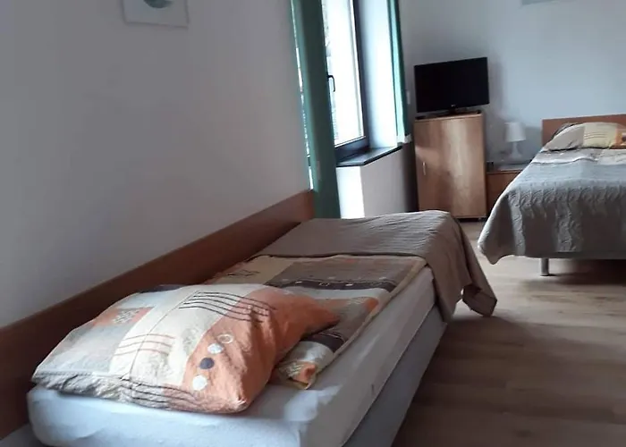 Semesterbostad Goscinne Monika